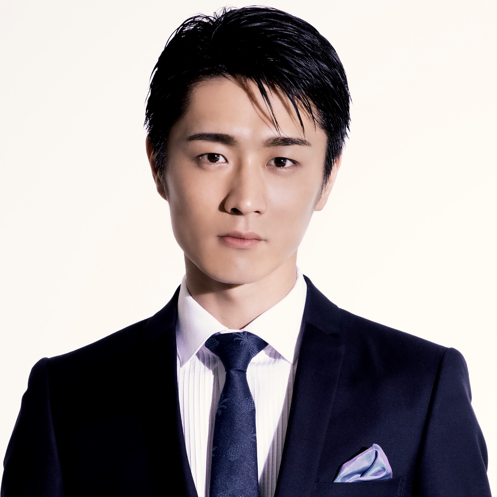 真田 ナオキ 注目歌手カタログ Music Guide ミュージックガイド